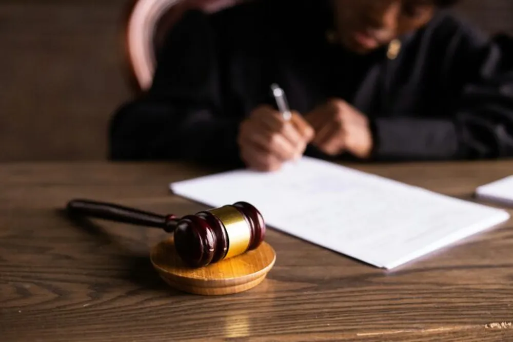 la-justicia-y-su-fallo-katrin-bolovtsova-pexelscom