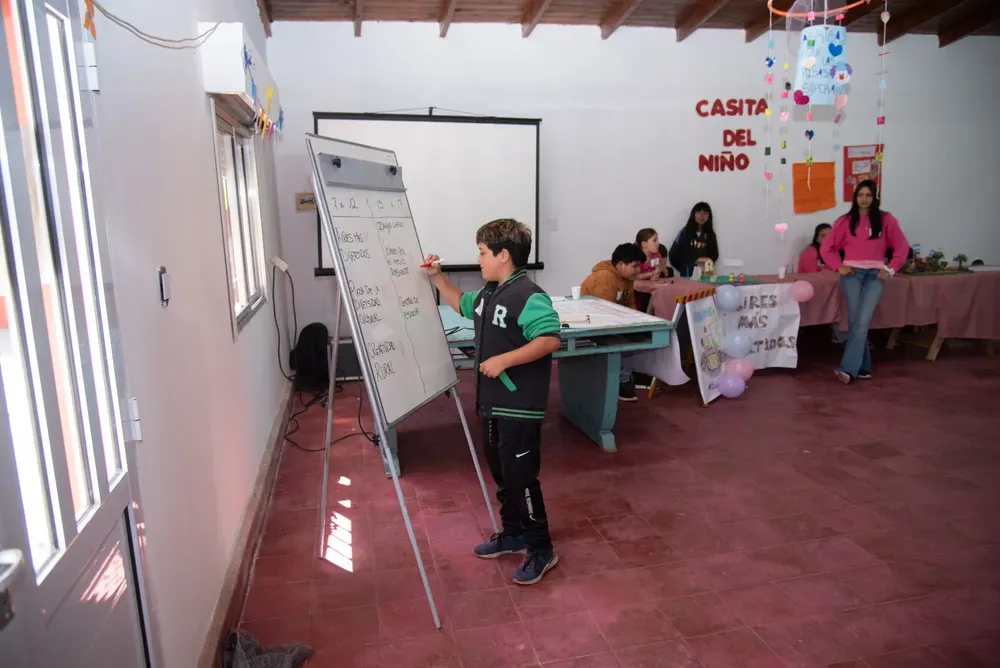 64bc9694-33b9-4f4e-9cfe-063a4490f81f