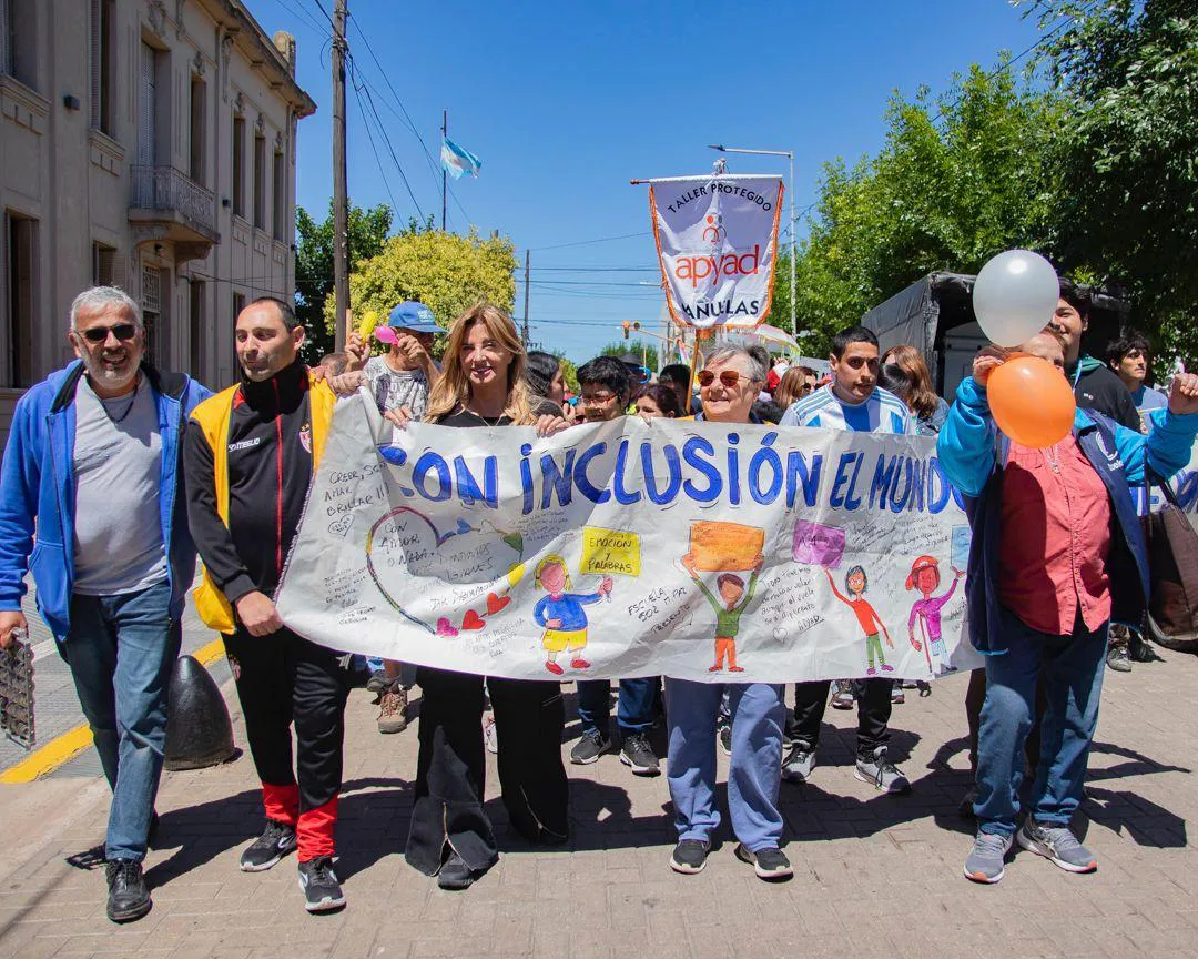 767d0d19-d138-405a-82c5-ac2ddd129275