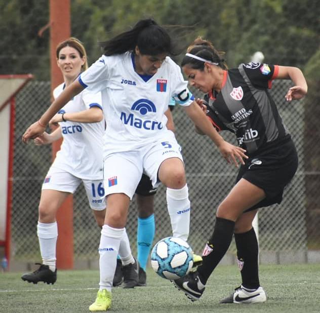 futbol femenino b