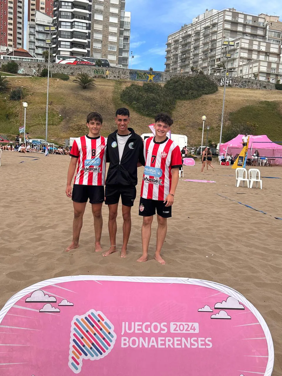 803ff1c8-8c2e-4964-87ef-ea4a4dda2a5a