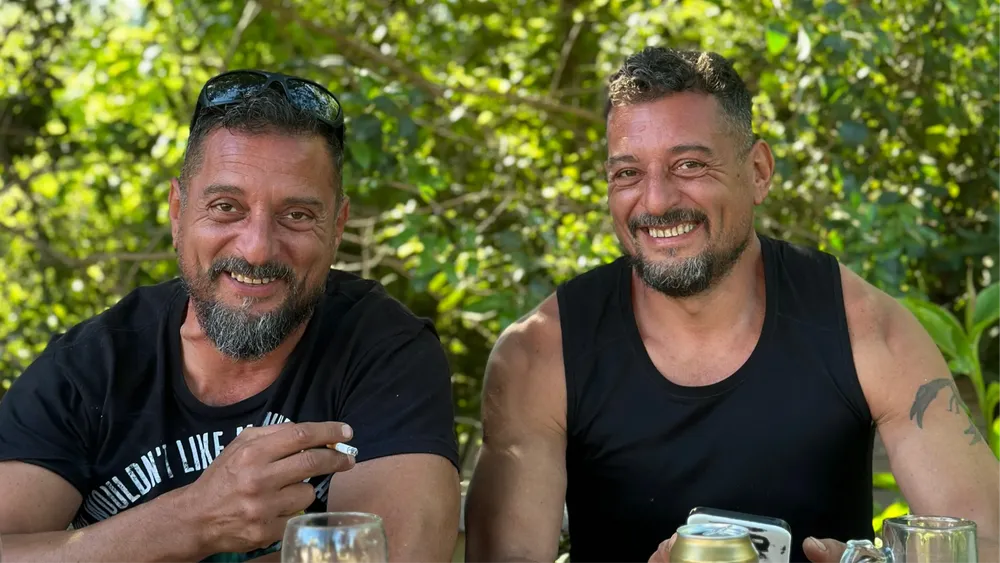 guillermo  y gustavo