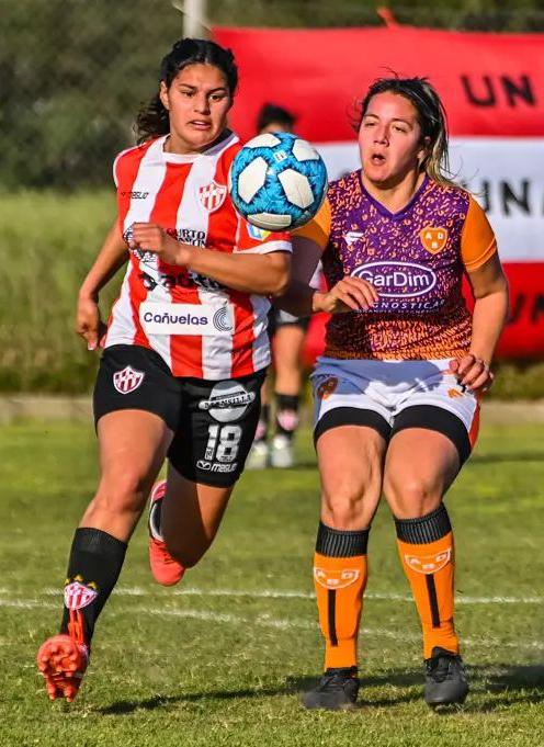 Cañuelas Fútbol Club Femenino .