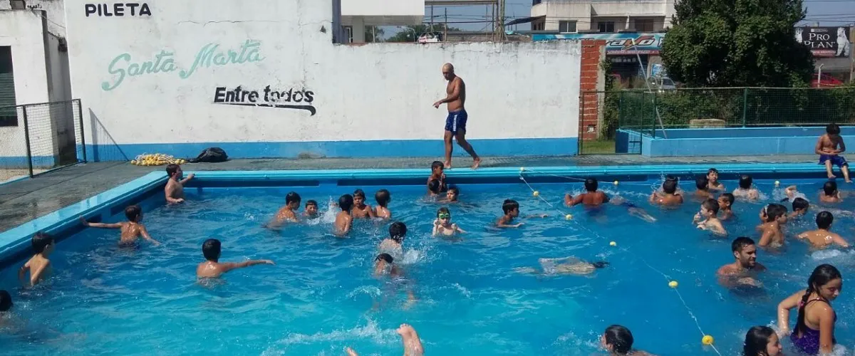 thumbnail_pileta santa marta