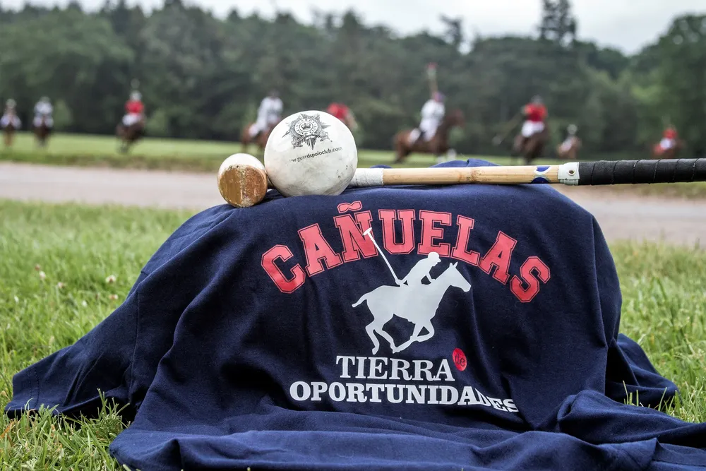 Cañuelas-en-el-Guards-Polo-Club-de-Inglaterra