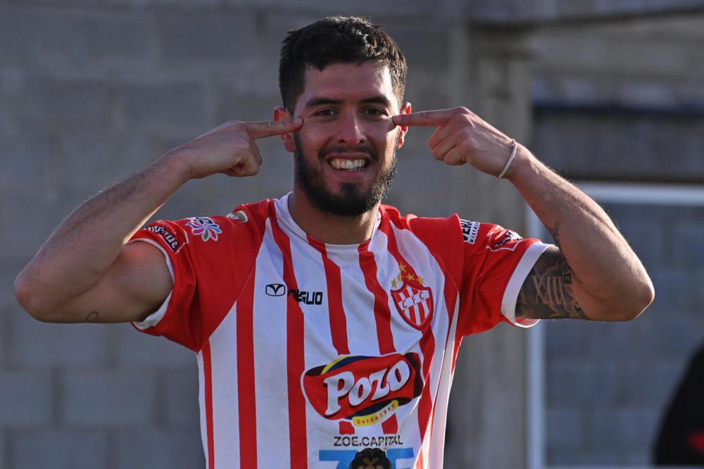 futbol de la b cañuelas AGUIRRE