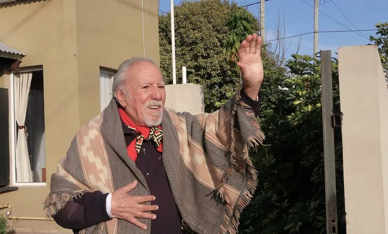 e5ffefc4-1b8b-4512-a2c9-461a4b1a2465